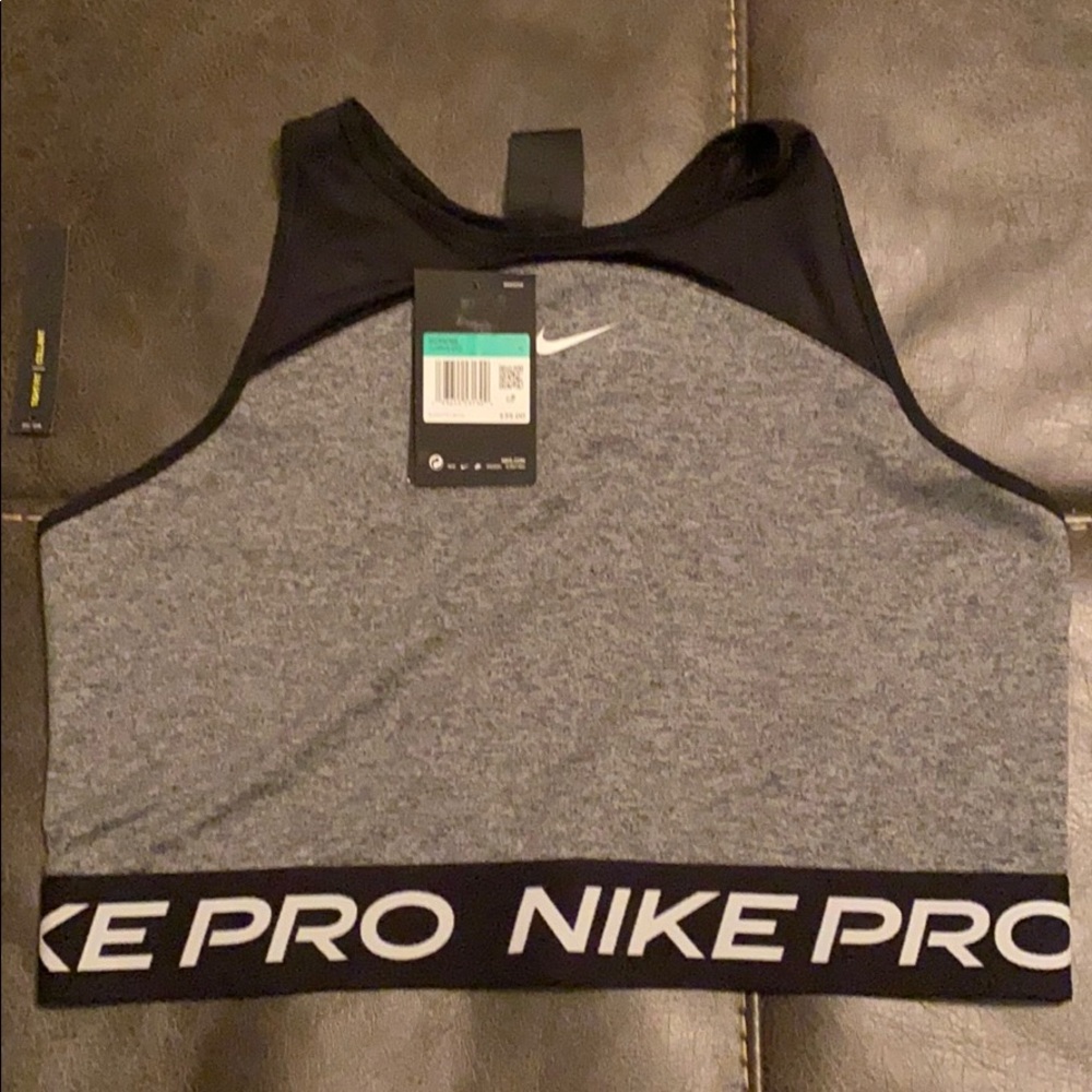 Nike pro crop xl